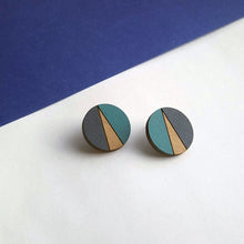 Load image into Gallery viewer, Circle Earrings
